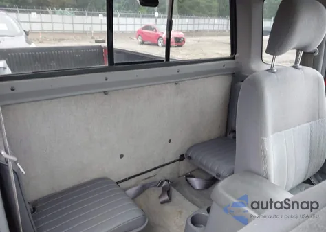 2000 Nissan Frontier Desert Runner Se-V6/Desert Runner Xe-V6 from USA, damaged, VIN 1N6ED26TXYC358267